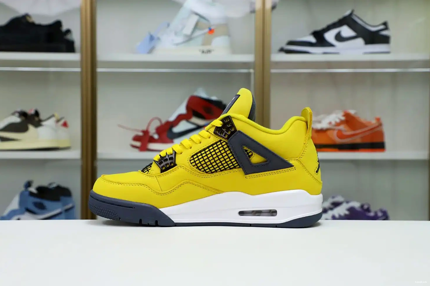 RETRO 4 Kimikick 2021 'LIGHTNING' AIR AIR JORDAN JORDAN 0513